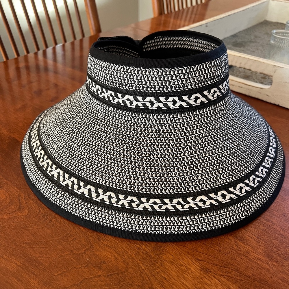 Sun hat - Picture 2 of 2